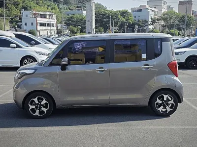 Kia Ray 2015, 45489 км, за 4791.91 USD