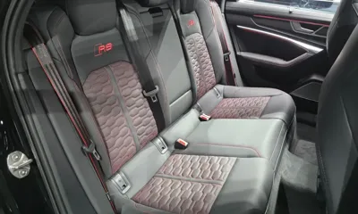 Audi RS6 2025, 4175 км, за 112461.77 USD - фото 11