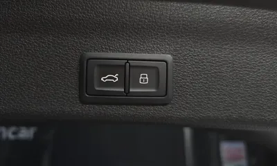 Audi RS6 2025, 4175 км, за 112461.77 USD - фото 30