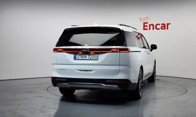 Kia Canival 2023, 44190 км, за 23455.56 USD