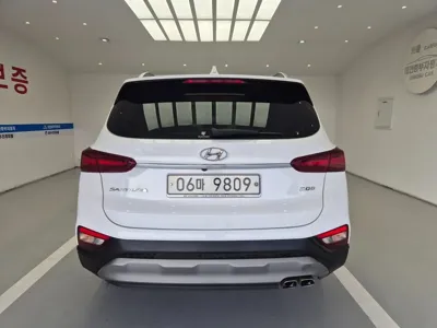 Hyundai Santafe 2019, 68225 км, за 13719.31 USD