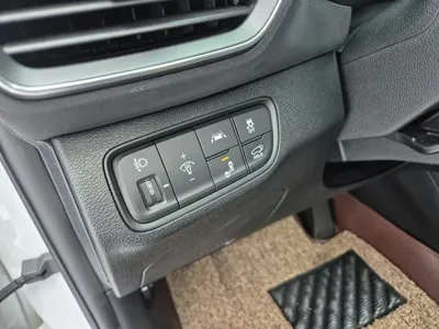 Hyundai Santafe 2019, 68225 км, за 13719.31 USD - фото 12