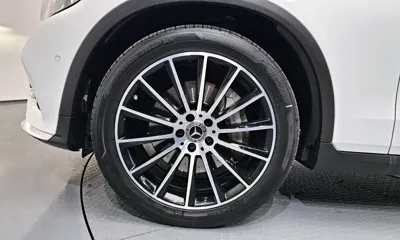 Mercedes-Benz GLC-Class 2019, 63162 км, за 22449.78 USD