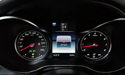 Mercedes-Benz GLC-Class 2019, 63162 км, за 22280.14 USD - фото 8
