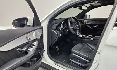 Mercedes-Benz GLC-Class 2019, 63162 км, за 22280.14 USD - фото 11