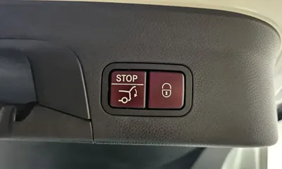 Mercedes-Benz GLC-Class 2019, 63162 км, за 22280.14 USD - фото 20