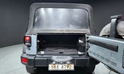 Jeep Wrangler 2014, 225551 км, за 10194.69 USD - фото 20
