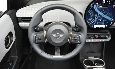 MINI Cooper Convertible 2025, 8206 км, за 27035.84 USD - фото 13