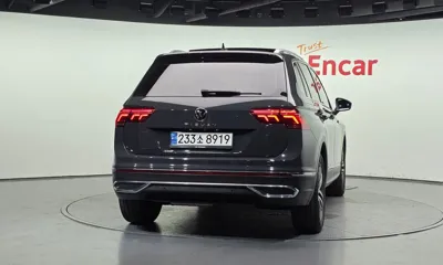 Volkswagen Tiguan 2021, 71724 км, за 19841.29 USD