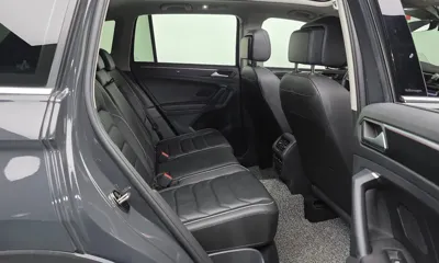 Volkswagen Tiguan 2021, 71724 км, за 19841.29 USD - фото 11