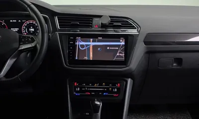 Volkswagen Tiguan 2021, 71724 км, за 19841.29 USD - фото 12