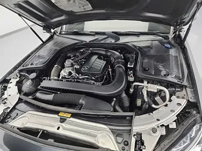 Mercedes-Benz C-Class 2018, 91310 км, за 8782.21 USD