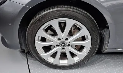 Mercedes-Benz E-Class 2019, 37035 км, за 19377.29 USD