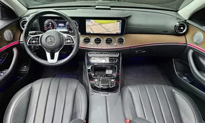 Mercedes-Benz E-Class 2019, 37035 км, за 19377.29 USD - фото 7