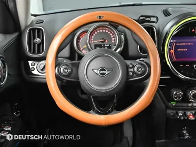 MINI Countryman 2021, 60425 км, за 15628.05 USD - фото 13