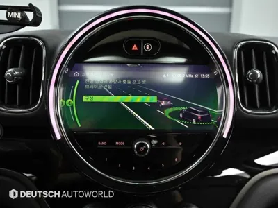 MINI Countryman 2021, 60425 км, за 15628.05 USD - фото 17