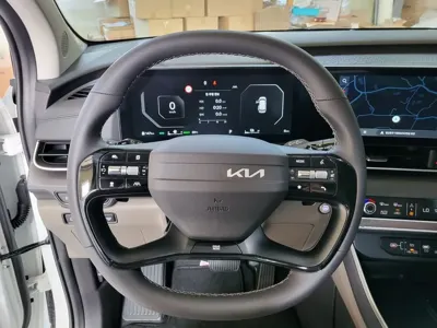Kia Canival 2025, 2300 км, за 17218.53 USD - фото 10