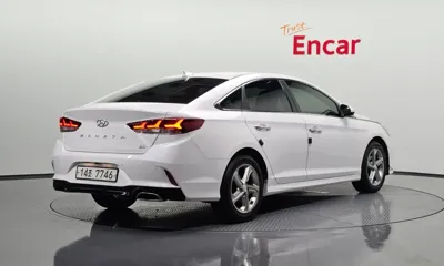 Hyundai Sonata 2019, 184810 км, за 5528.42 USD