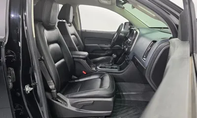 ChevroletGMDaewoo Colorado 2021, 92440 км, за 22084.7 USD - фото 11