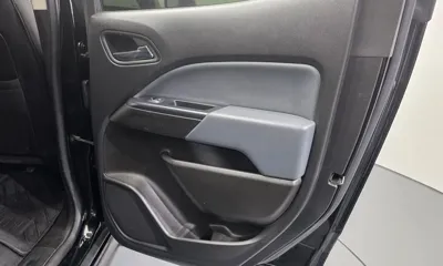 ChevroletGMDaewoo Colorado 2021, 92440 км, за 22084.7 USD - фото 25