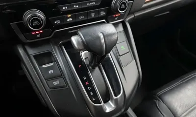 Honda CR-V 2017, 76624 км, за 15189.96 USD - фото 9