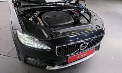 Volvo V90 2020, 121976 км, за 15370.46 USD - фото 6
