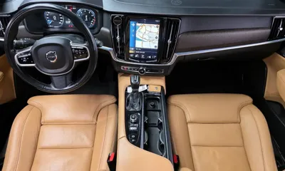 Volvo V90 2020, 121976 км, за 15370.46 USD - фото 7