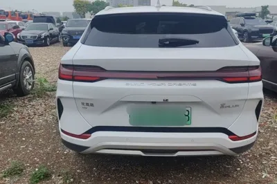 BYD Song PLUS New Energy 2023, 18200 км, за 16596 USD - фото 9