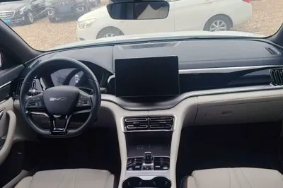 BYD Song PLUS New Energy 2023, 18200 км, за 16596 USD - фото 22