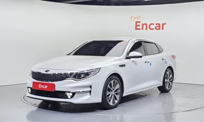 Kia K5 · 2018 год