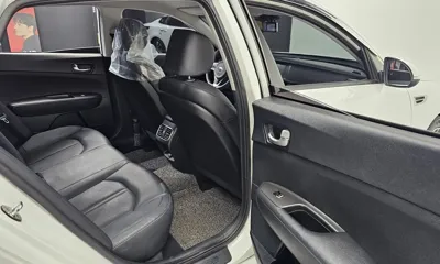 Kia K5 2018, 125088 км, за 6078.62 USD - фото 13