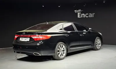 Hyundai Grandeur 2017, 106450 км, за 6039.12 USD