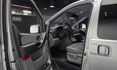 Hyundai Starex 2019, 147290 км, за 7752.45 USD - фото 11