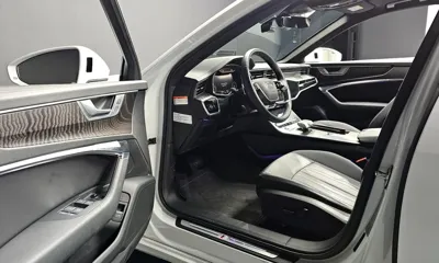 Audi A6 2023, 9174 км, за 33046.33 USD - фото 12