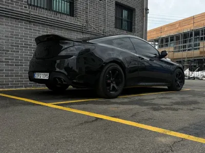 Hyundai Genesis · 2012 год