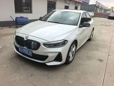 BMW 1 Series · 2023 год
