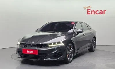 Kia K5 · 2020 год
