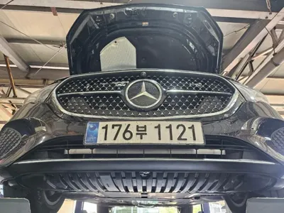 Mercedes-Benz E-Class · 2025 год