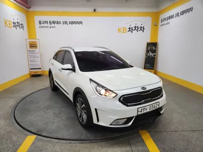 Kia Niro · 2017 год