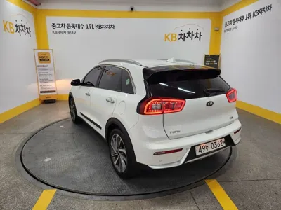 Kia Niro 2017, 71385 км, за 7730.43 USD