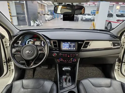 Kia Niro 2017, 71385 км, за 7730.43 USD - фото 7