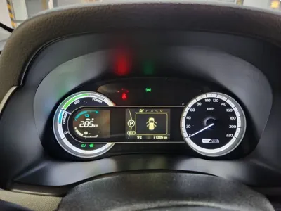 Kia Niro 2017, 71385 км, за 7730.43 USD - фото 8