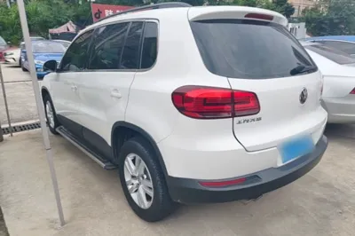 Volkswagen Tiguan 2016, 103500 км, за 7710 USD