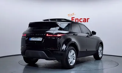 Land Rover Range Rover Evoque 2025, 8163 км, за 32708.58 USD