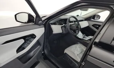 Land Rover Range Rover Evoque 2025, 8163 км, за 32708.58 USD - фото 10