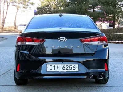Hyundai Sonata 2018, 424259 км, за 2953.92 USD