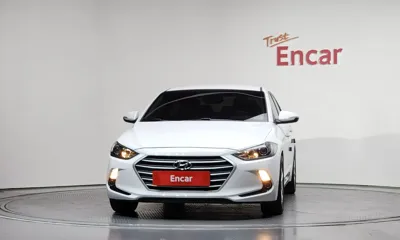 Hyundai Avante 2017, 162720 км, за 4033.31 USD
