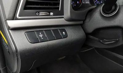 Hyundai Avante 2017, 162720 км, за 4030.42 USD - фото 17