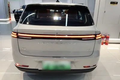 Leapmotor C10 2026, 15700 км, за 20018 USD