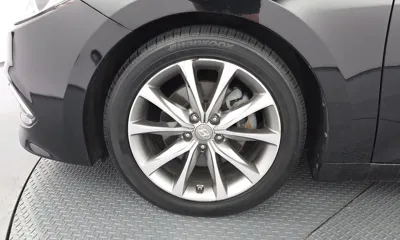 Hyundai Grandeur 2015, 251098 км, за 2463.76 USD